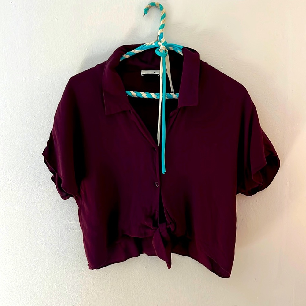 Wilfred free crop top in eggplant. Size S